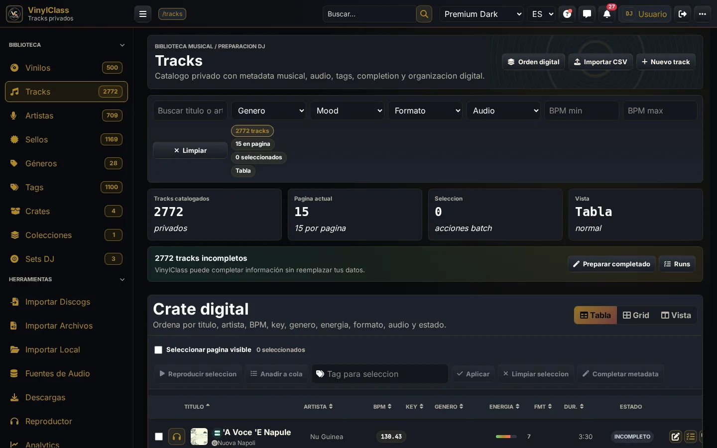 Listado de tracks en VinylClass Premium Dark con filtros, etiquetas y metadatos musicales